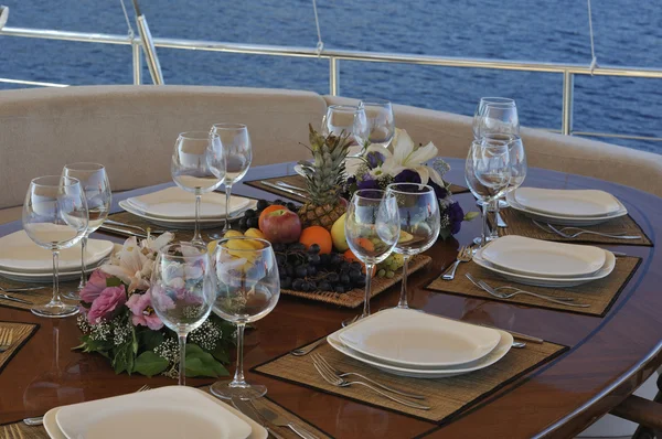 Dinner table on the yacht — Stock Photo, Image