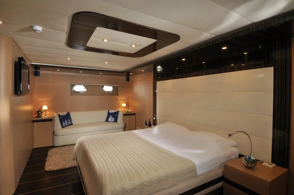 Chic bedroomof yacht — Stock Photo, Image