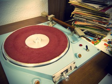 Vinyl player clipart