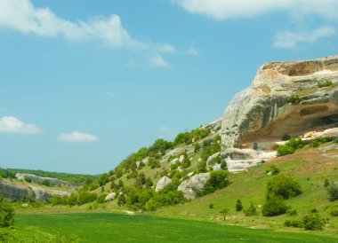 Şehir Kırım, Ukrayna dağlarında mağara