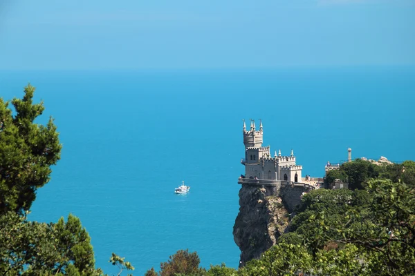 Krim, Jalta-fågelbo castle — Stockfoto
