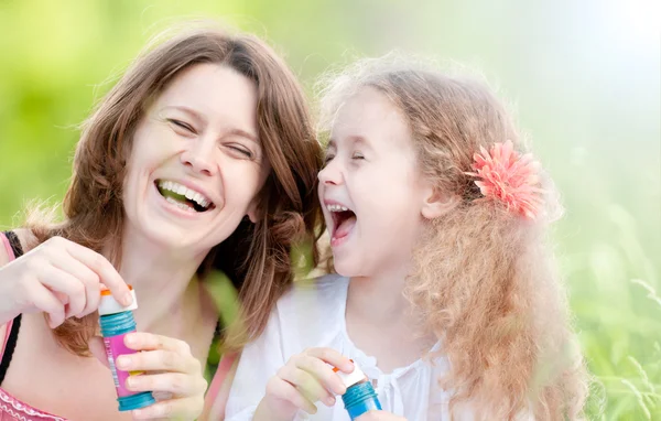 Mother and duaghter playing — Stock Photo, Image