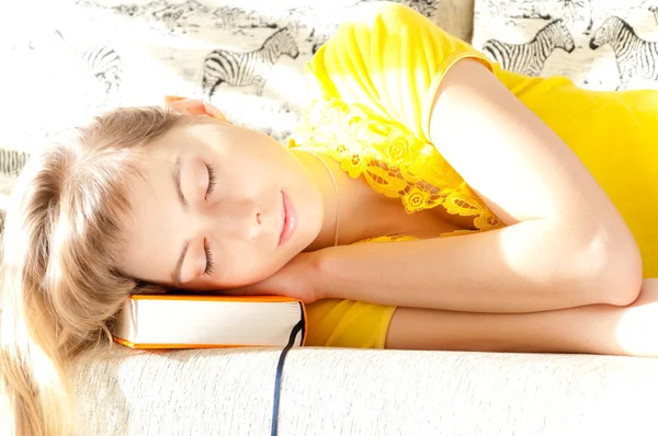 Young student sleeping — Stock Photo, Image