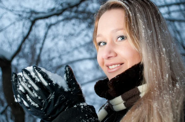 Girl with snow — Stock Photo, Image