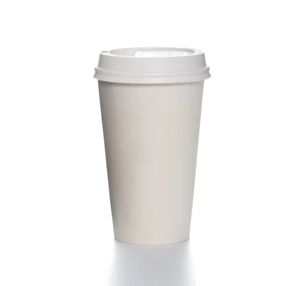 Plastik şapkalı kağıt kahve fincanı. — Stok fotoğraf