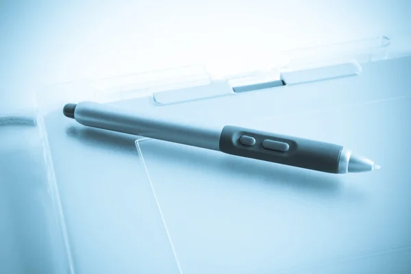 Grafisk tablett med penna — Stockfoto