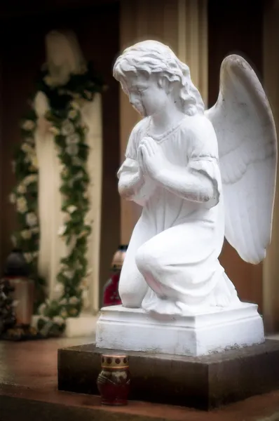 Estatua de angelito — Foto de Stock