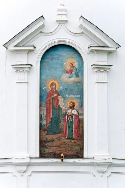 Peinture sur le mur du monastère de Bogolubovo — Photo