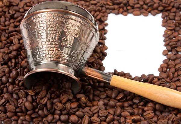 Dzbanek do kawy na fasoli — Zdjęcie stockowe