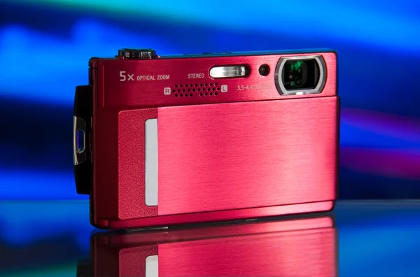 Kompakte Digitalkamera — Stockfoto
