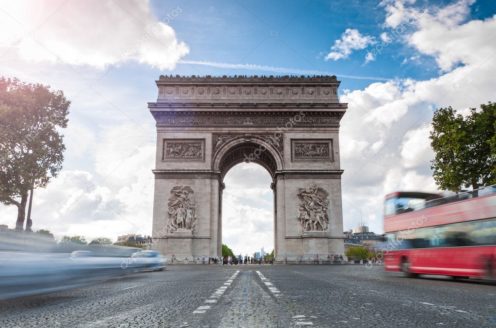 Triumphal arch in Paris.