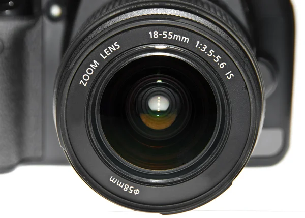 デジタル一眼レフ レンズをクローズ アップ — ストック写真