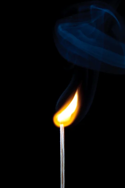 Brennendes Streichholz — Stockfoto