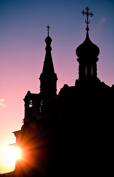 Silhouet van Russische kerk — Stockfoto