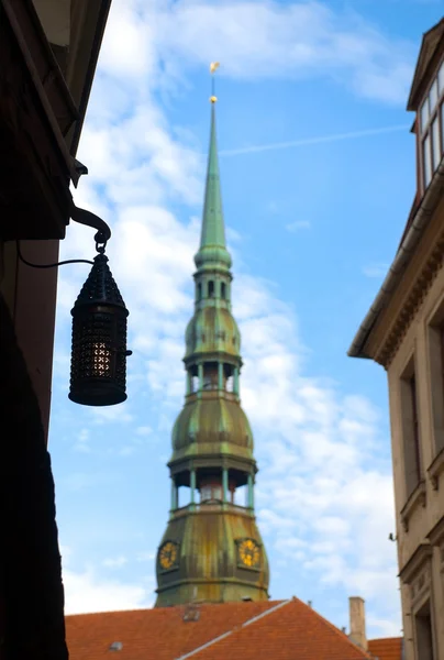 Kirchturm der Peterskirche — Stockfoto