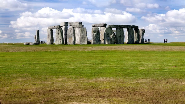 Stonehenge com nuvens — Fotografia de Stock