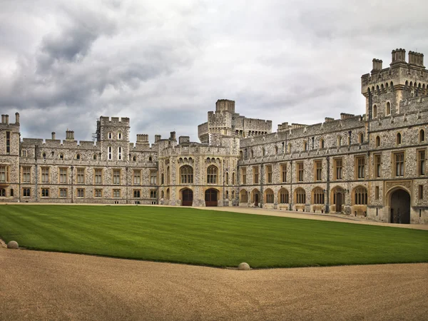 Windsor kasteel binnenplaats — Stockfoto
