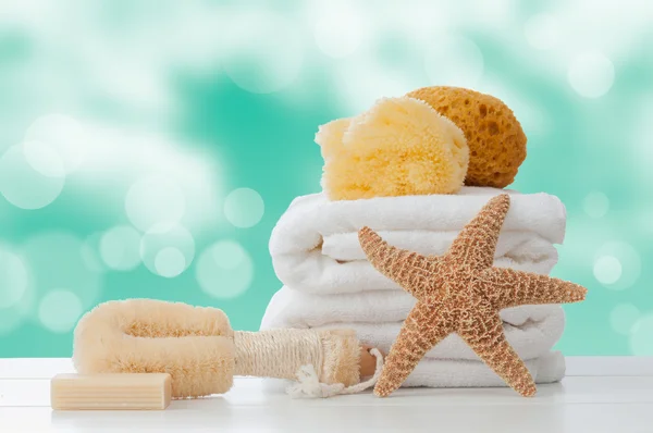 Bathroom Towels With Sponges — Stock Photo, Image