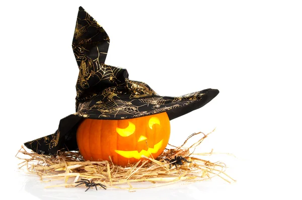 Calabaza de Halloween con sombrero de brujas — Foto de Stock