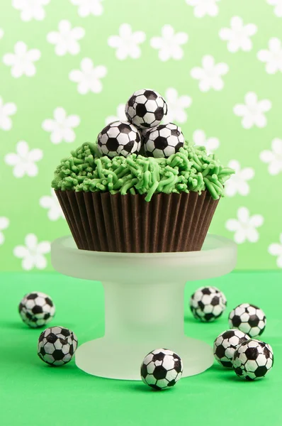 Futbol doğum günü pastası — Stok fotoğraf