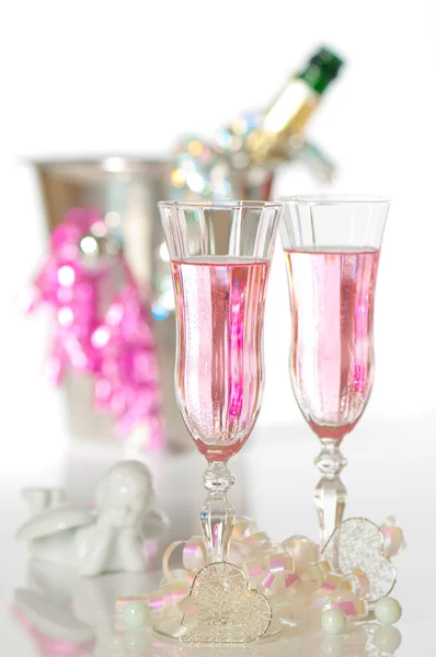 Champagner zum Valentinstag — Stockfoto