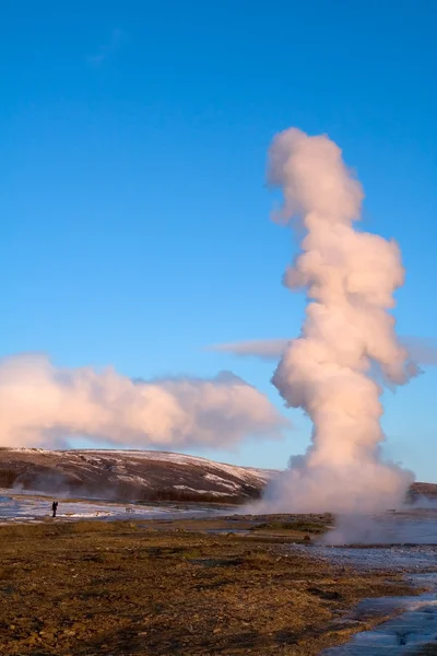 Исландский гейзер — стоковое фото