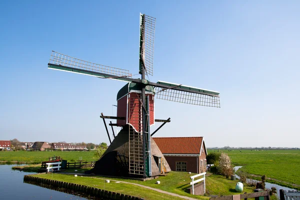 Wiatrak - Holandia — Zdjęcie stockowe