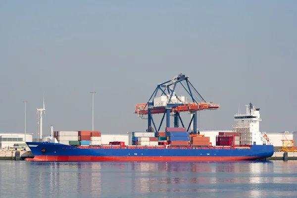 Transportes marítimos portuários — Fotografia de Stock