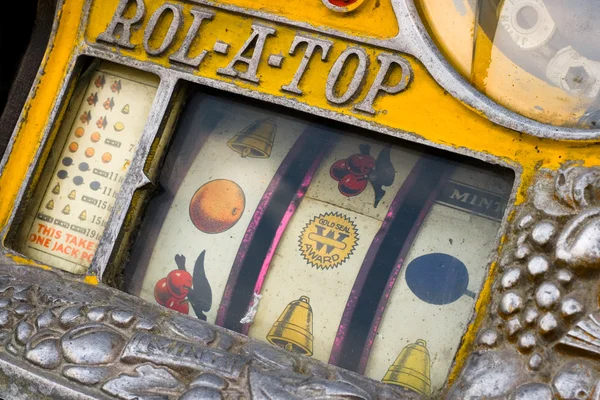 Slot machine — Stock Photo, Image