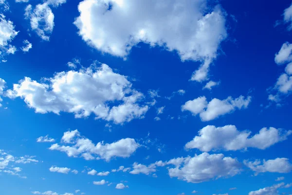 Cielo nuboso — Foto de Stock
