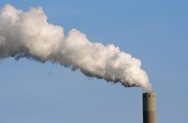 Industriële rook — Stockfoto