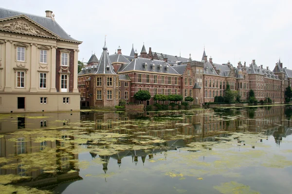 Парламент Нидерландов — стоковое фото