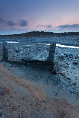 Boat's remains to clipart