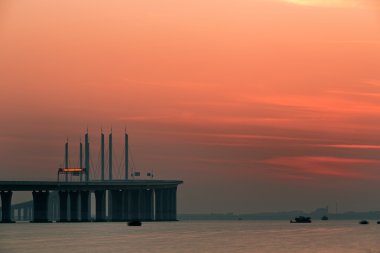 Deniz Geçişi köprü sunset
