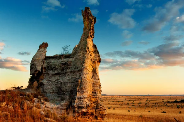 Madagaskar rock s dvěma rohy — Stock fotografie