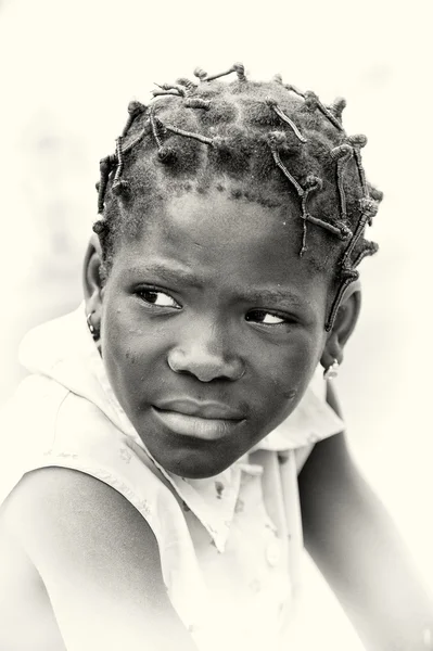 Menino Benin com olhos sábios — Fotografia de Stock