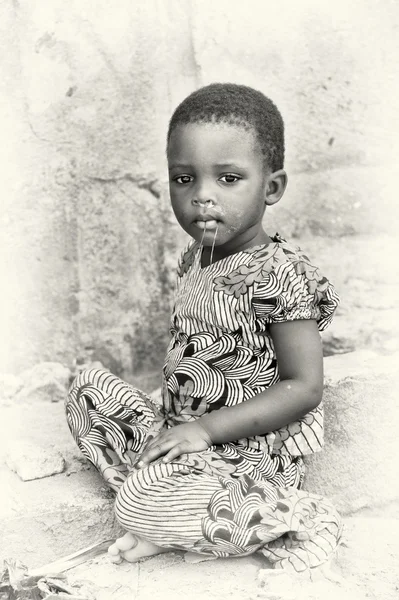 Cute little girl from Benin — Stock Photo, Image
