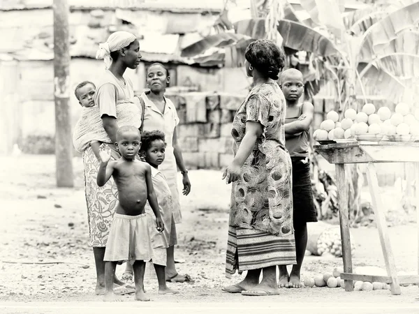 Grupp av Ghanas på gatan — Stockfoto