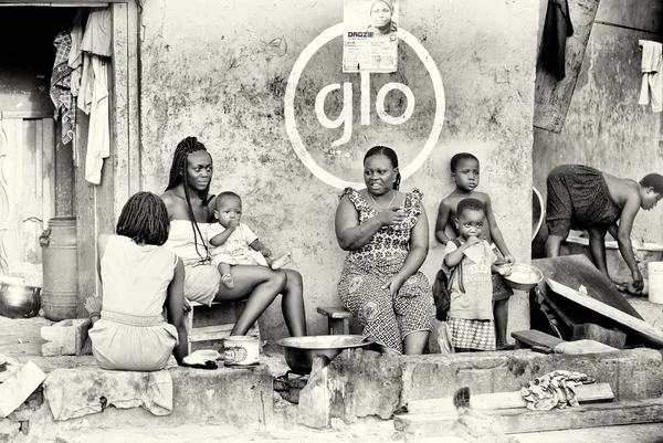 Algumas famílias ganesas têm um jantar — Fotografia de Stock