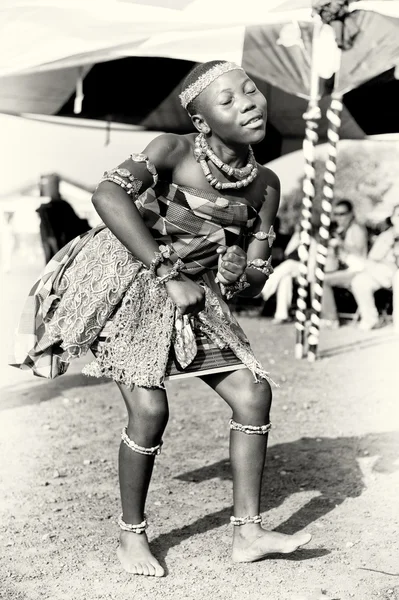 Curiosa danza ghanese — Foto Stock