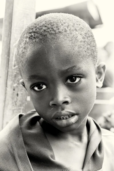 Smutný ghanský boy — Stock fotografie