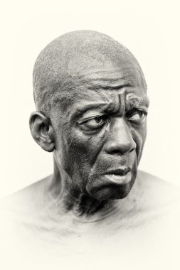 Gana'lı bir adamın inanılmaz yüzü