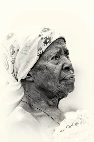 Belle vieille dame du Ghana — Photo