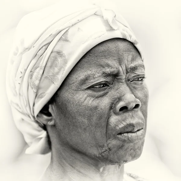A ghánai öreg hölgy — Stock Fotó