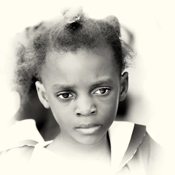 Gana üzerinden güzel bir kız — Stok fotoğraf