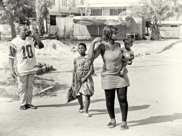 Una foto di una famiglia del Ghana — Foto Stock