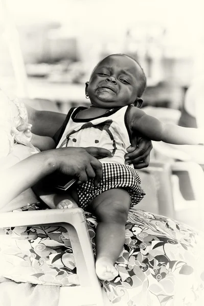 Retrato de una niña llorando de Ghana —  Fotos de Stock