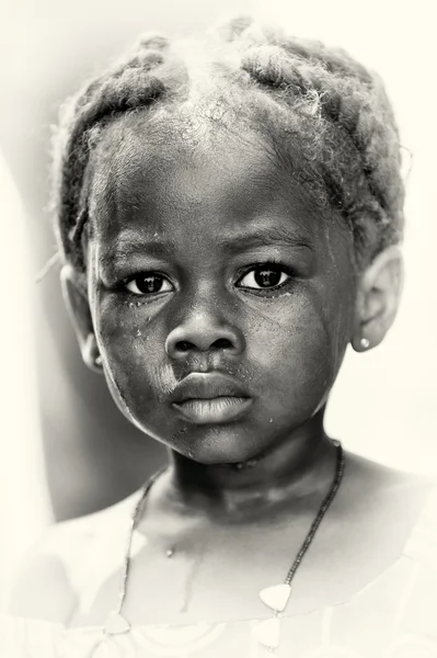 Little crying baby girl from Ghana — Stock Photo, Image