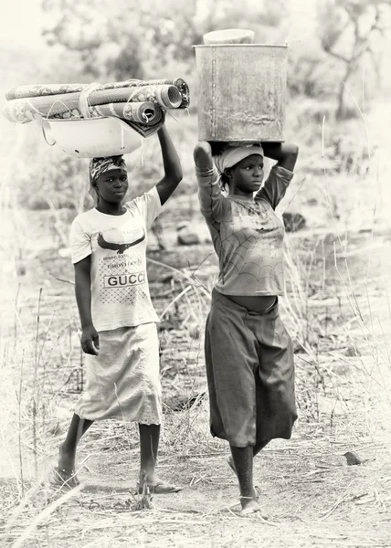 Les Ghanéens portent des trucs. — Photo