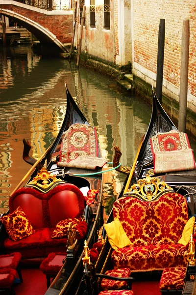 stock image Two gondolas